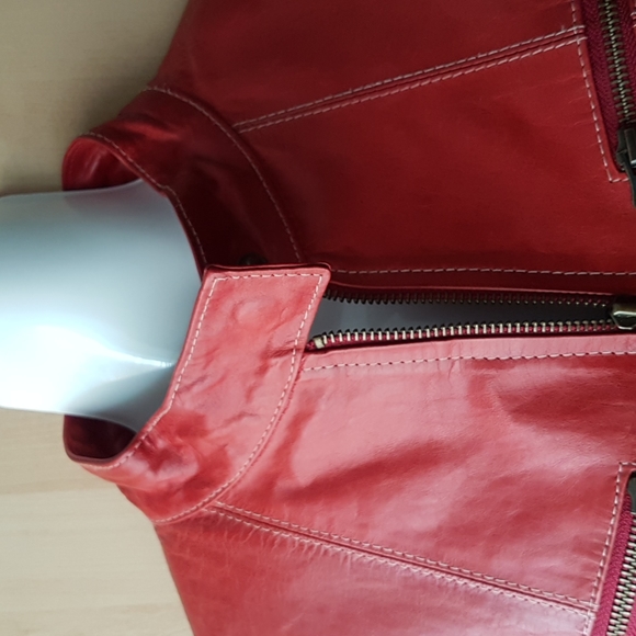 Red Leather Rider's Jacket - Picture 4 of 9